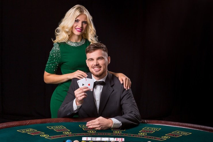 Statistik pemain real-time Interface aplikasi juragangame menampilkan meja Texas Poker dengan statistik pemain